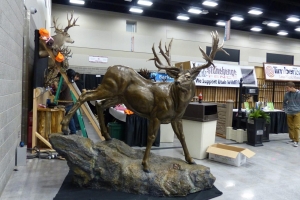 life-size-bronze-sculpture-deer3